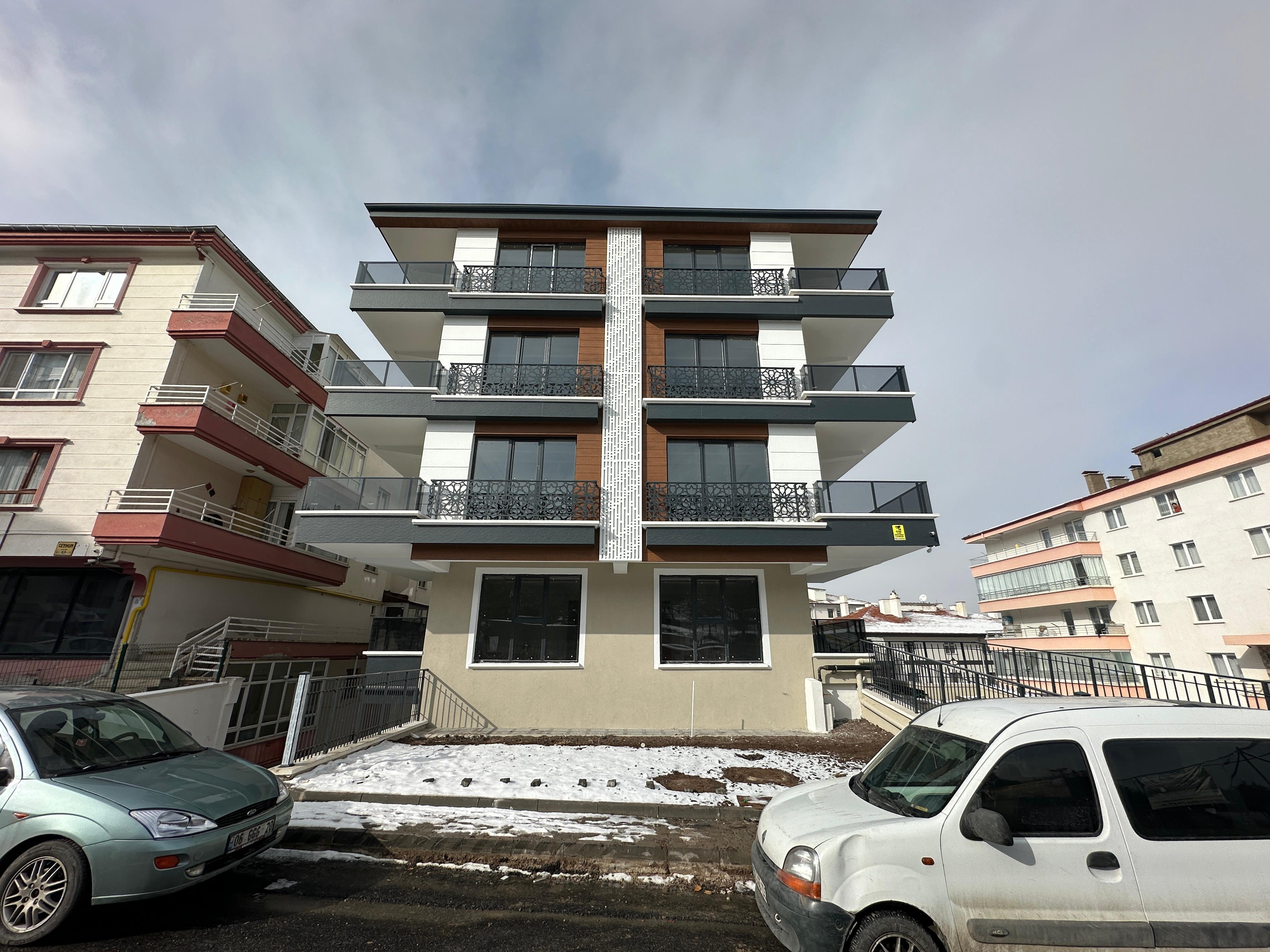 Karakaya Mahallesi Doğu Caddesi 19245 Ada Konut Projesi görseli